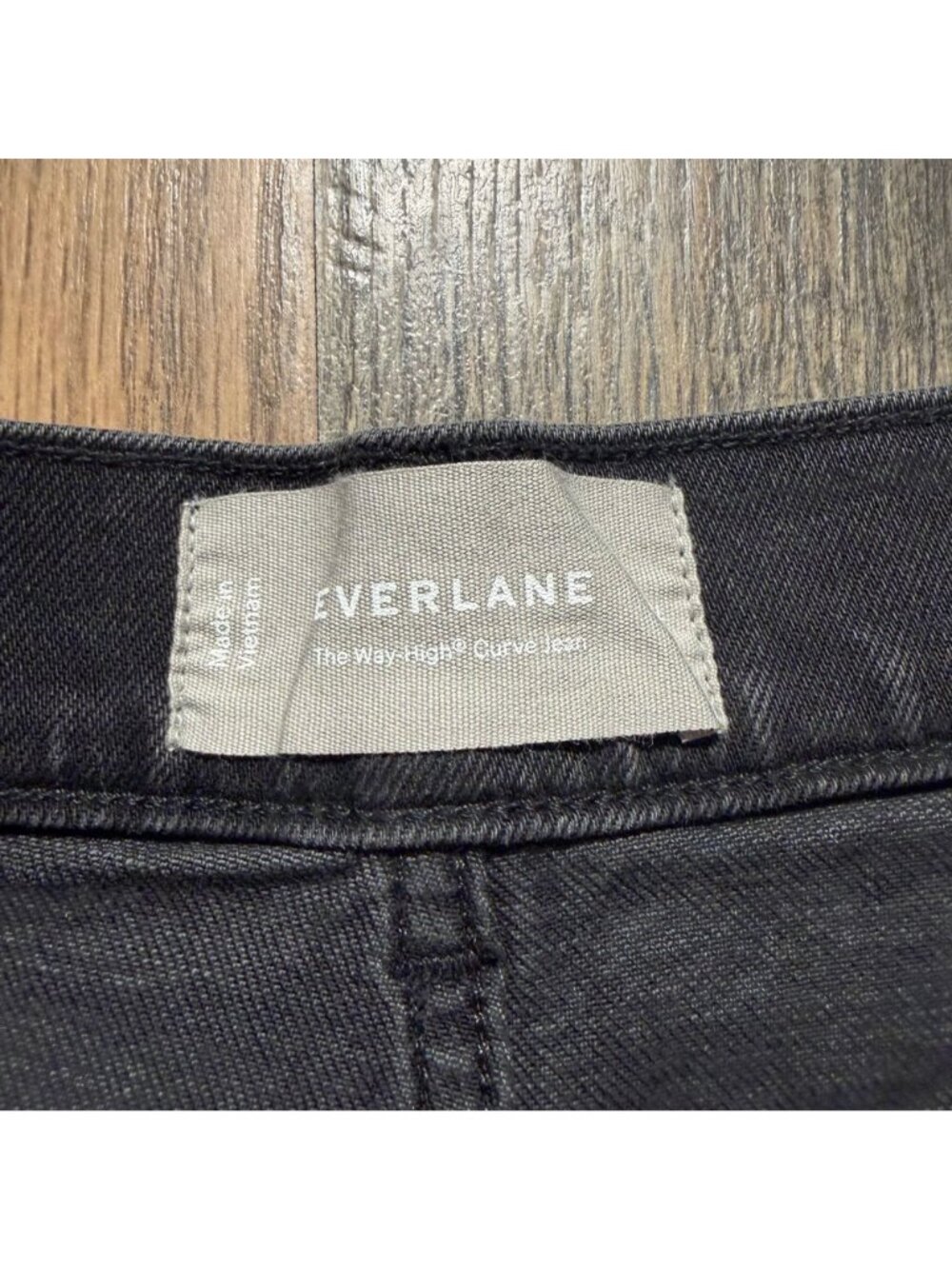 The Way High Twist Curve Jean Black Size 33 Long NWT - Picture 2 of 4
